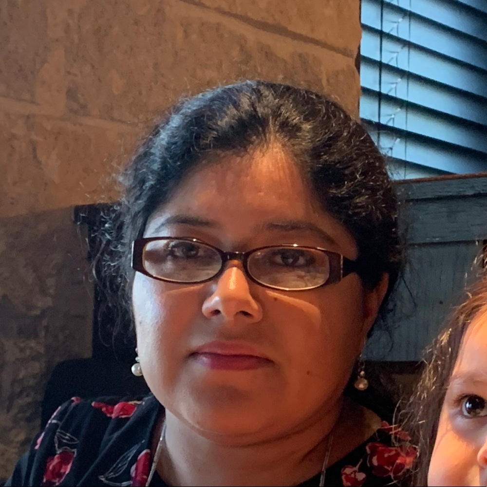 Meet your Posher, Lourdes